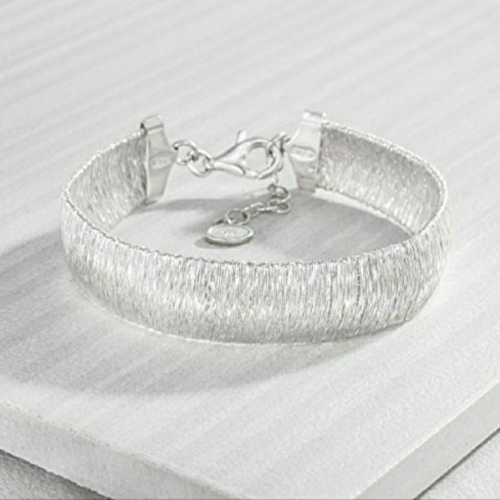 Silpada shimmer bracelet.
